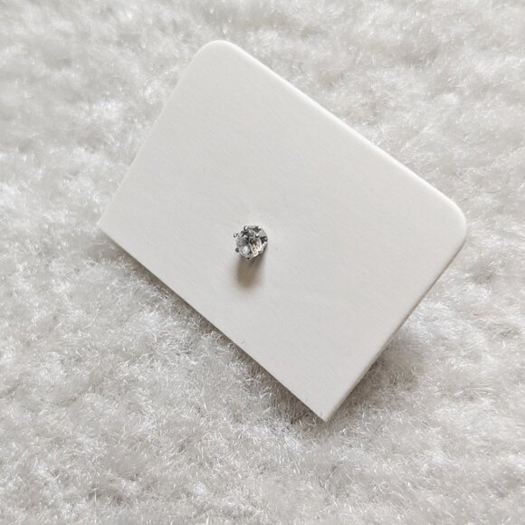 3mm Single Cubic Zirconia / Titanium Stud Earring - Minimalist, Glam, Unisex - Picture 3 of 6